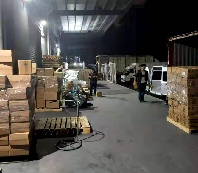 双十一发货30万单,宝时云仓凭借智能化系统让包裹更快找到“主人”(图2) 双十一发货30万单,宝时云仓凭借智能化系统让包裹更快找到“主人”(图2)