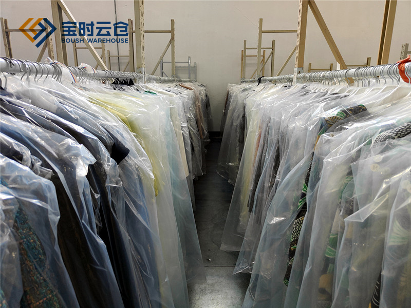 抖音网红女装仓储代发货案例-服装云仓一件代发(图2)